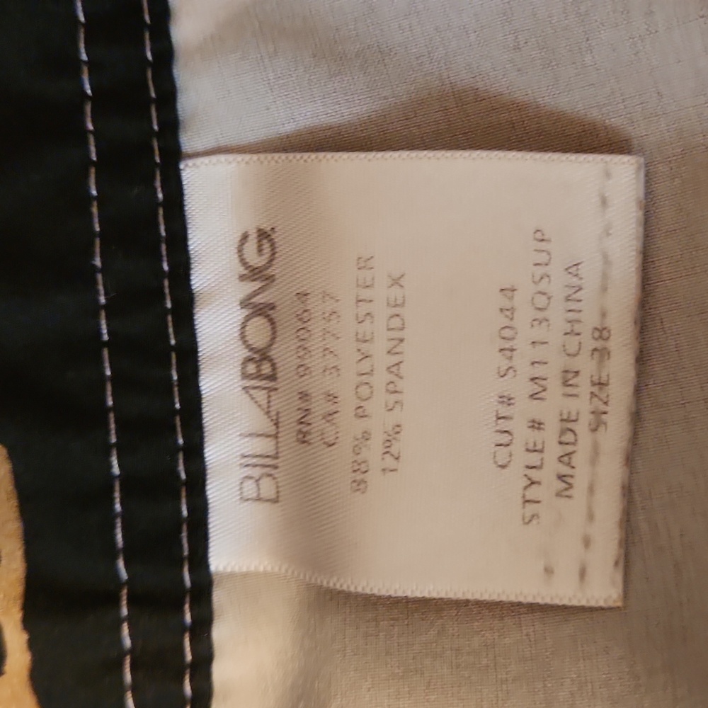 Billabong Men's Board Shorts - Picture 5 of 5
